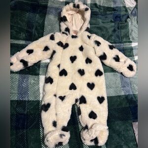 Cozy One Piece Winter Outdoor Jacket Heart-Patterned